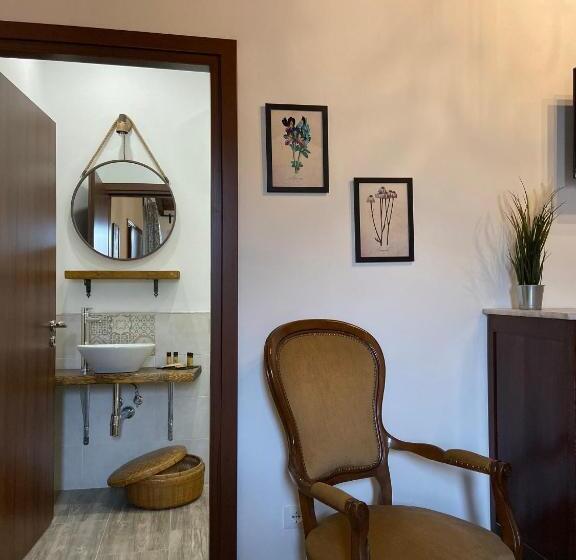 标准间, La Corte Segreta Tivoli