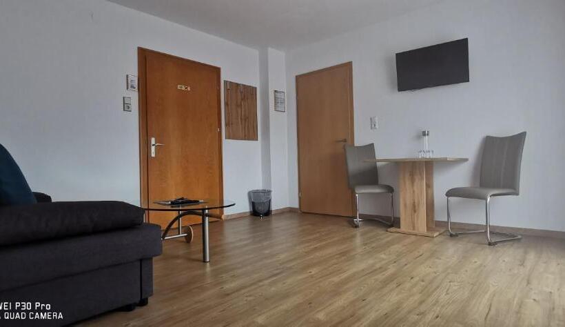 Номер Deluxe, Pension Alpina