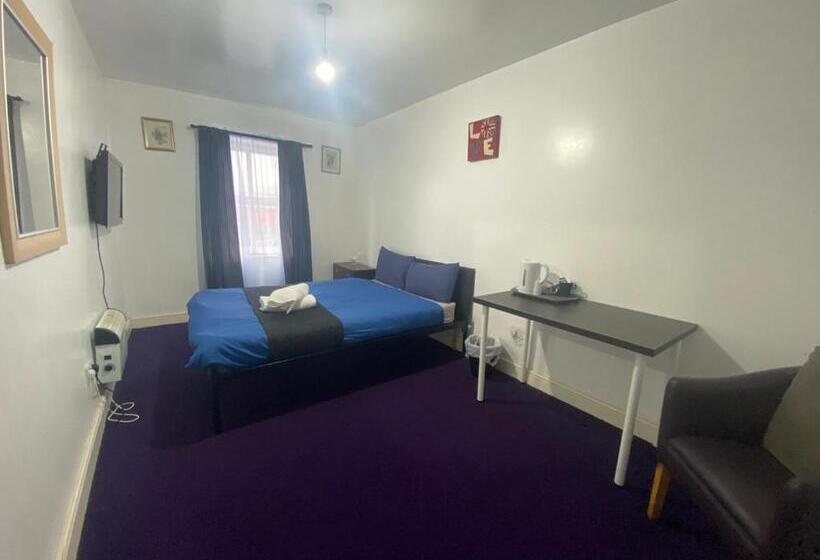 Номер Стандарт Совместная Ванная, Kings Hotel Blackburn