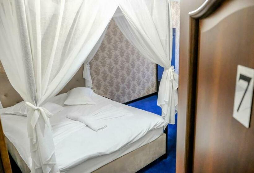 디럭스 룸, Boutique Hotel Doftana Nature Events