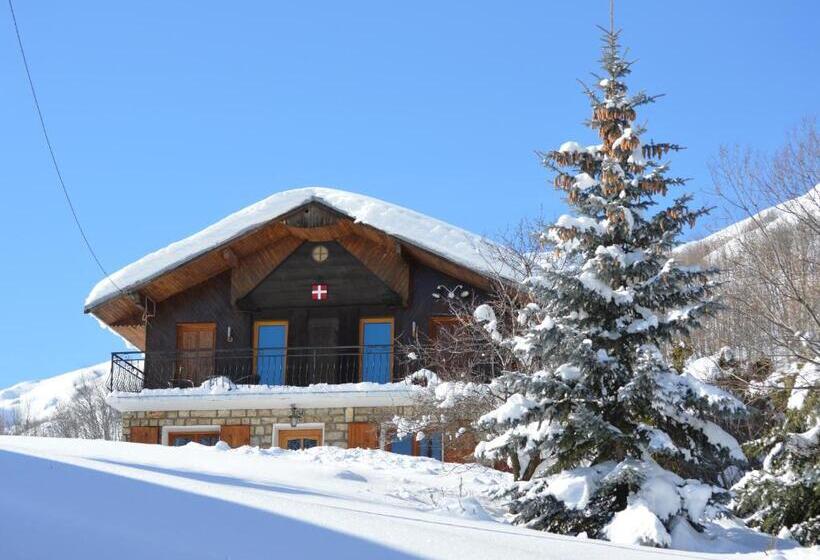 家庭套房, Le Petit Chalet Leard