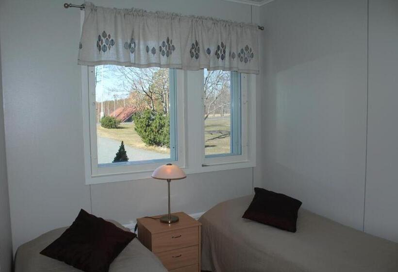 Апартаменты 2 Спальни, Labbnäs Semesterhem, Radhuset