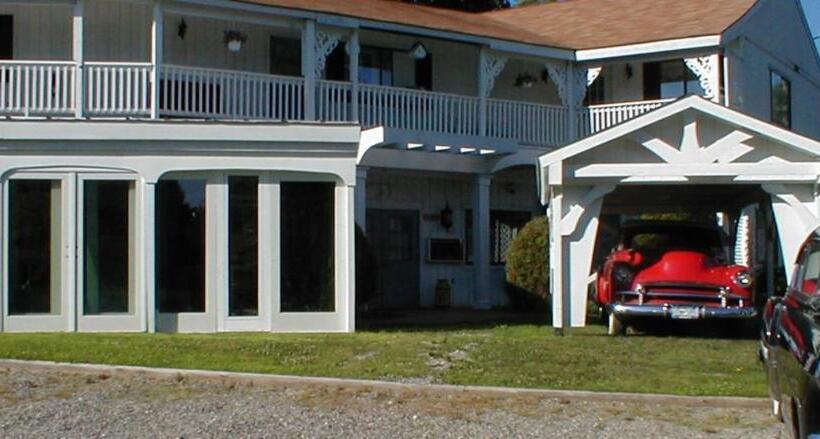 Номер Стандарт Трехместный, Jenny S Country Manor