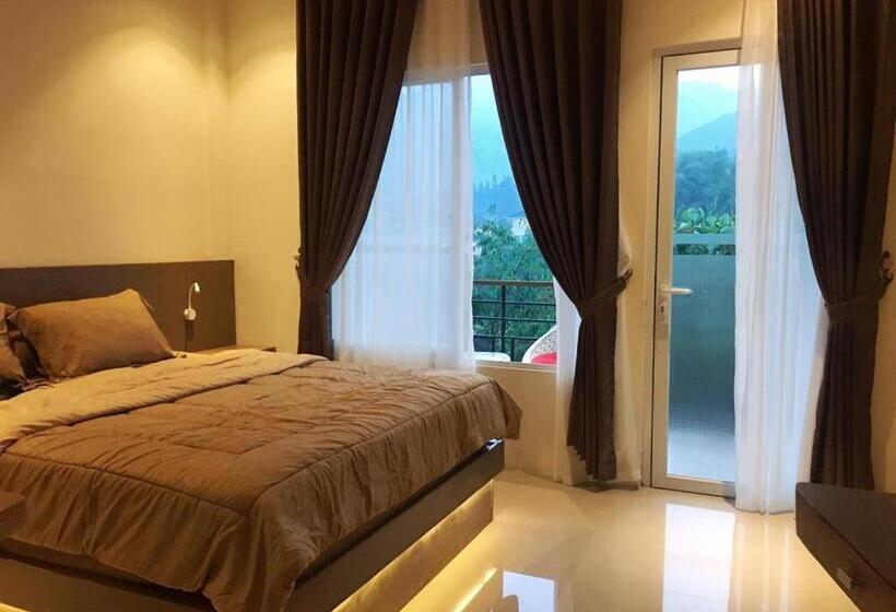 Номер Deluxe Вид на Озеро, Villa View2 Sayriah