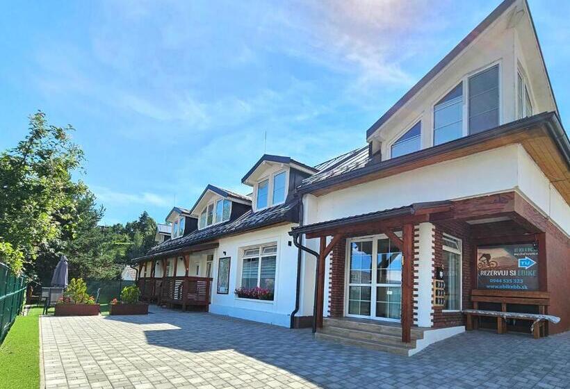 带1个卧室的带阳台的公寓, Apartmány Podlavice