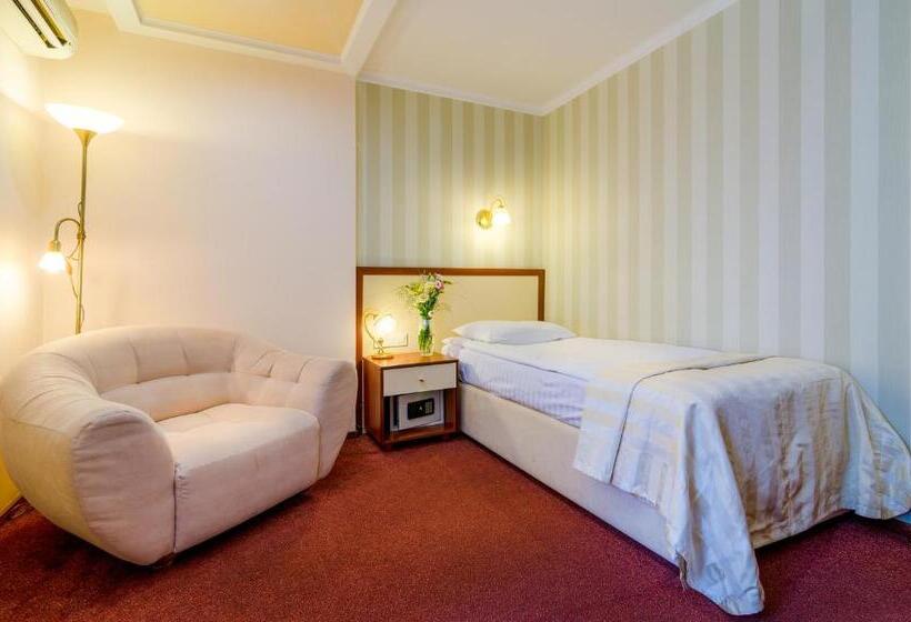 اتاق استاندارد یک نفره, Raziotel Kryvyi Rih