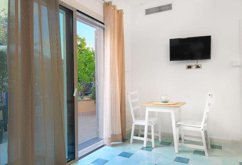 Escritório Estándar, Orablu Exclusive Villas