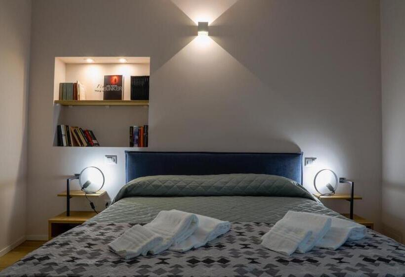 豪华房间, Bed&book