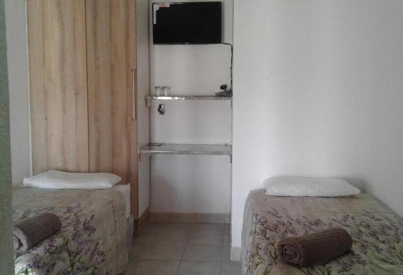 Номер Стандарт Вид на Горы, Elegant Guest House Malelane