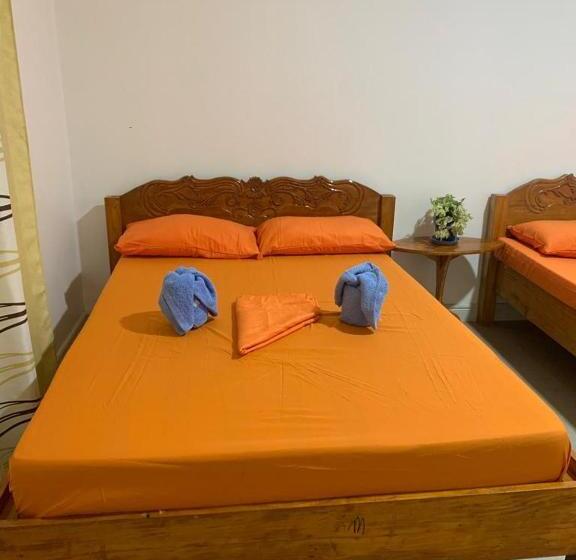 Номер Deluxe, Soul Travellers Dagatan Castle