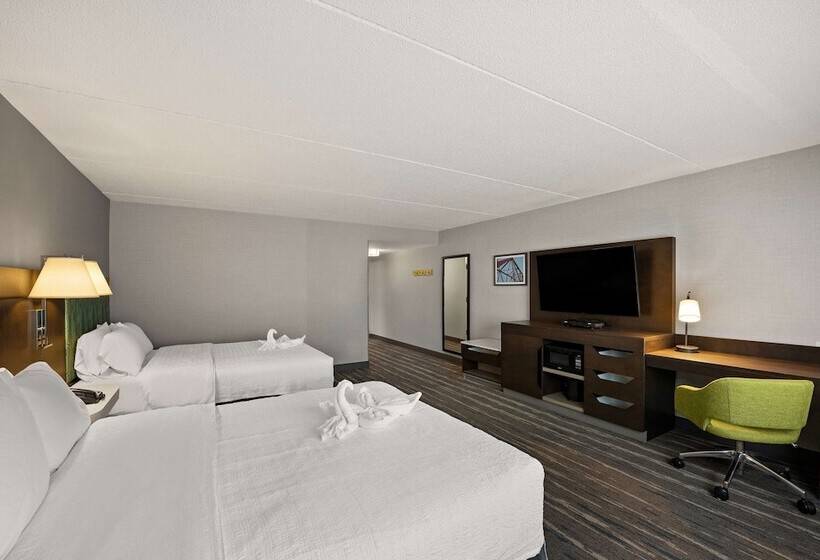 スタンダードルーム, Hampton Inn & Suites Poughkeepsie