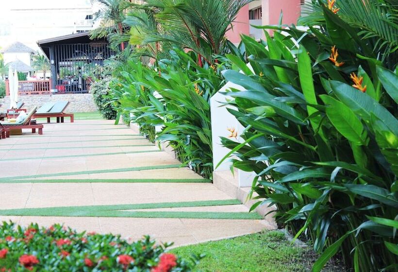 Номер Стандарт, Kata Sea Breeze Resort   Sha Plus
