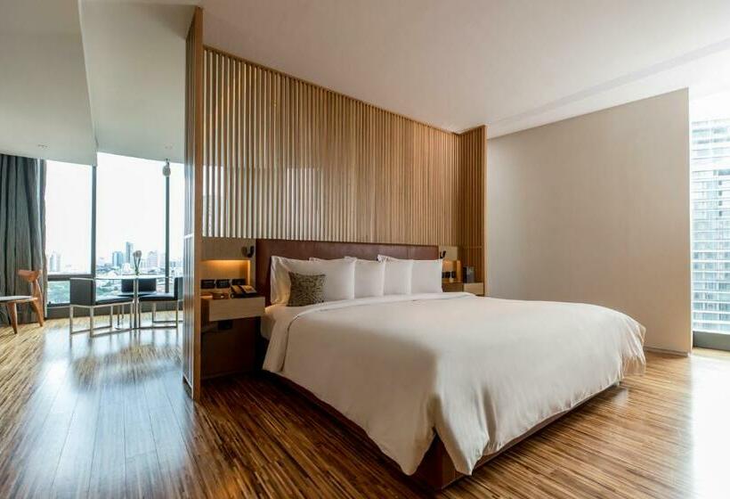 Club Room King Bed, So/ Bangkok