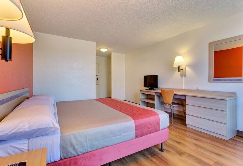 Номер Стандарт Адаптированный для Инвалидов, Motel 6 Belmont, Ca   San Francisco   Redwood City