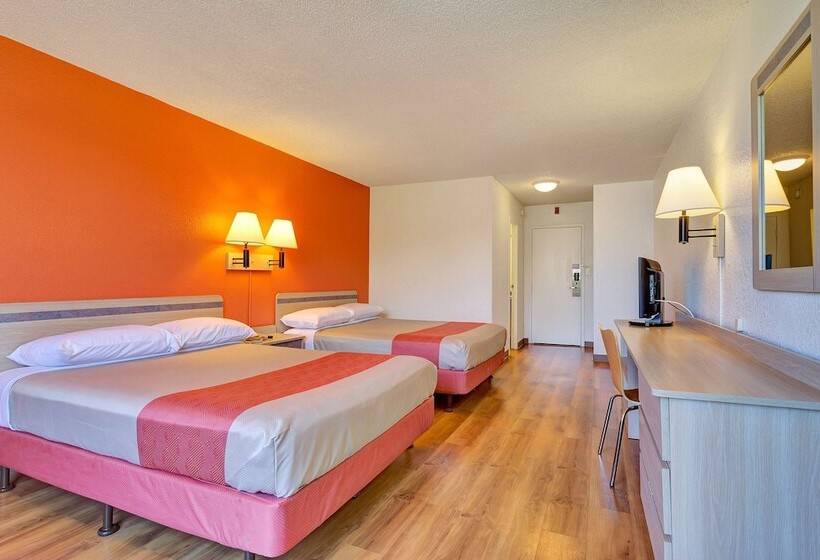 Номер Deluxe, Motel 6 Belmont, Ca   San Francisco   Redwood City