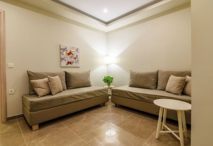 Апартаменты Superior 1 Спальня, Remezzo Studios & Apartments