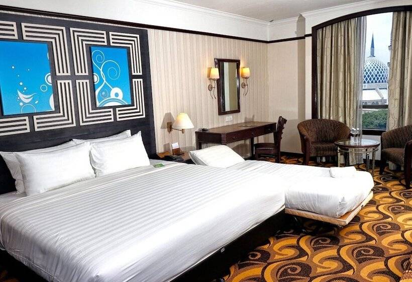Трехместный Номер Deluxe, Mardhiyyah Hotel And Suites