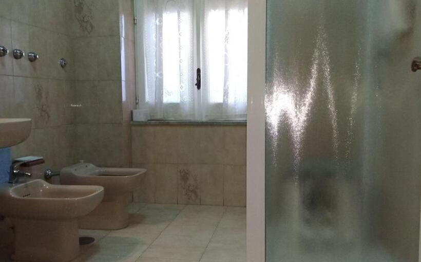 Стандартный Номер Кровать Кинг, Michela Home