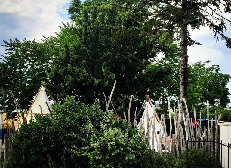 Standard Tent, Les Flots De Ma Vie Chambres D Hotes Et Tipi Florence Et Virginie Gossin
