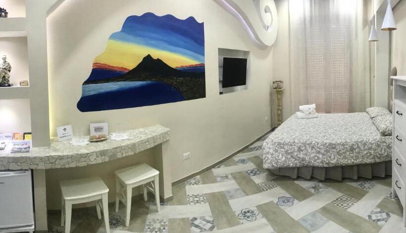 スタンダードルーム, Vesuvio Rooms