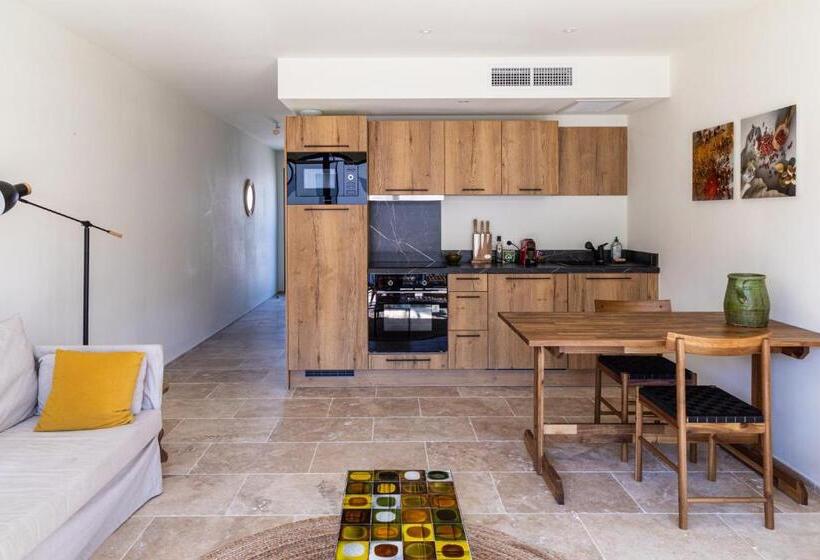 Стандартный Номер Кровать Кинг, Residentie Gaugin C4