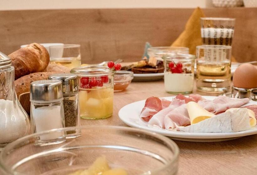 Апартаменты 1 Спальня, Rebenheim