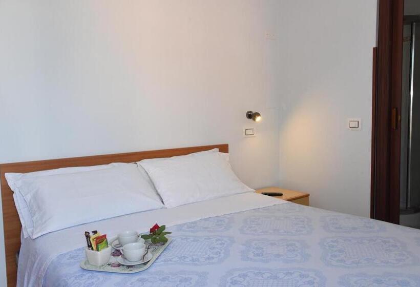 Номер Стандарт, Albergo La Rosetta