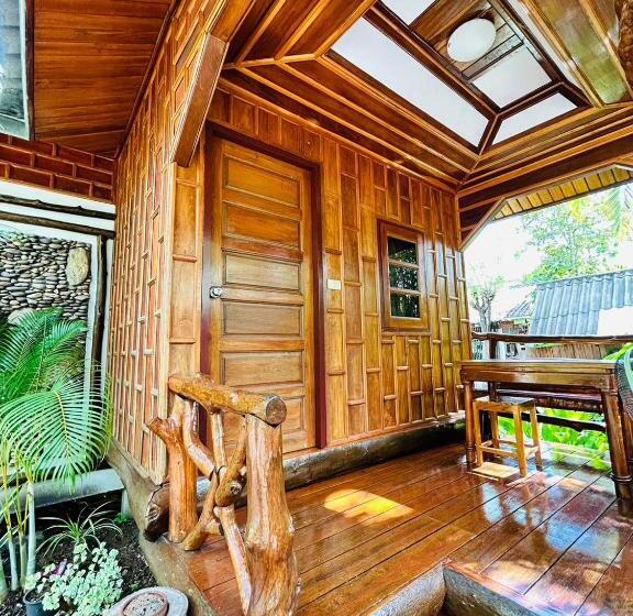 اتاق استاندارد با چشم‌انداز باغ, Magmai Homestay & Tower