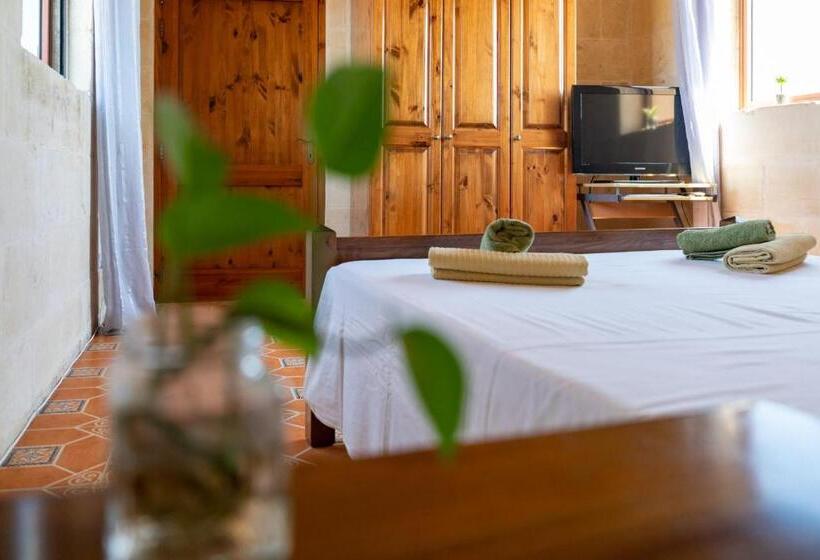آپارتمان 1 خوابه با تراس, Laremi Gozo B&b