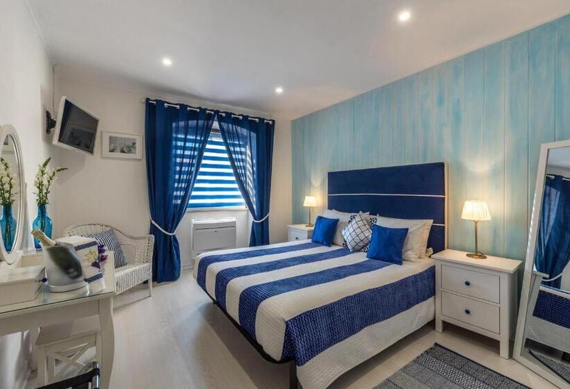 اتاق استاندارد, Suites @ Portarade
