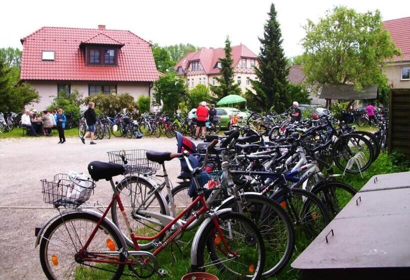 经济房, Gasthof Zur Eiche