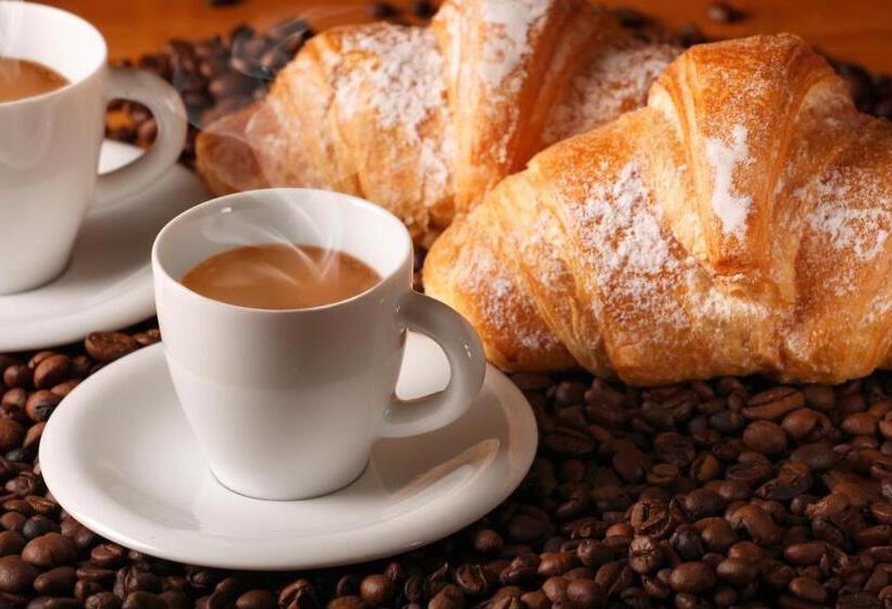 غرفة قياسية رباعية, Borgo Sofia Bed And Breakfast