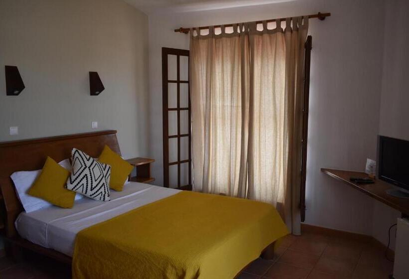 اتاق استاندارد با چشم‌انداز دریا, Guest House Orquidea
