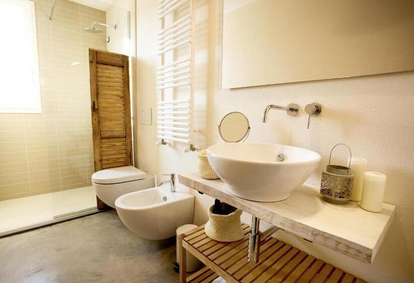 Люкс Повышенной Комфортности, Sasaràl Suites