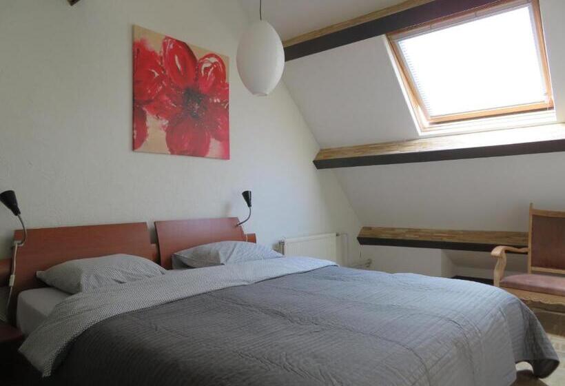 Апартаменты 1 Спальня, B&b Eeneind