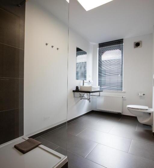 Family Suite, Elysian