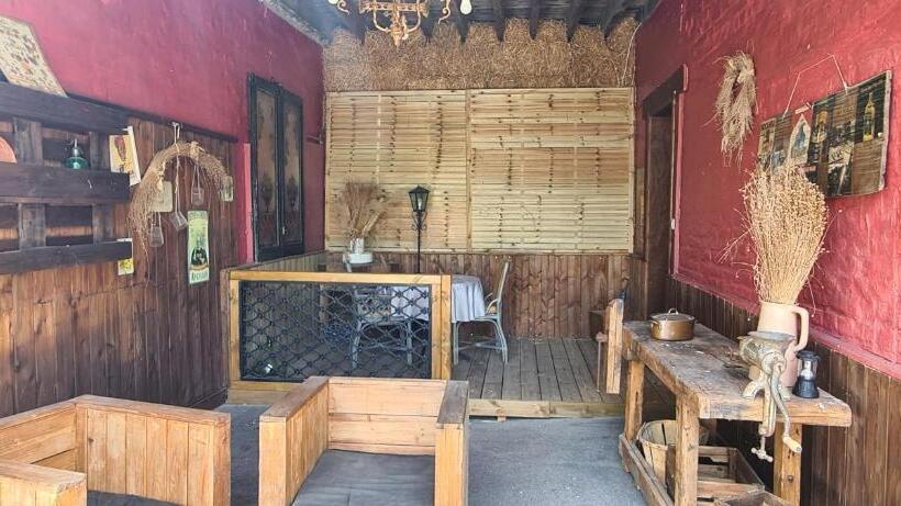 Номер Стандарт, Au Bois Dormant