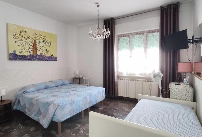 Номер Стандарт Трехместный, Casa Elvezia Guest House