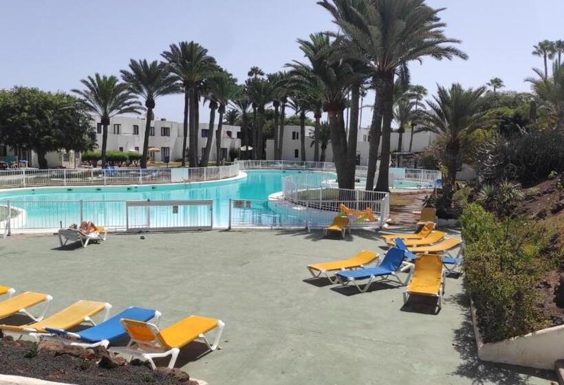 Номер Стандарт, Alojamientos Playa Centro Corralejo A