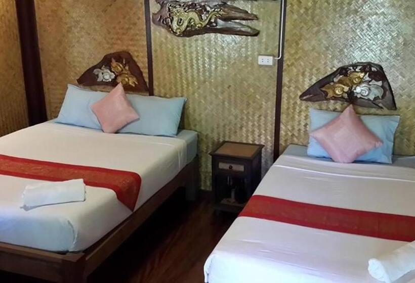 スタンダードトリプルルーム, Baansuan Lychee Maeklong Resort Ampawa