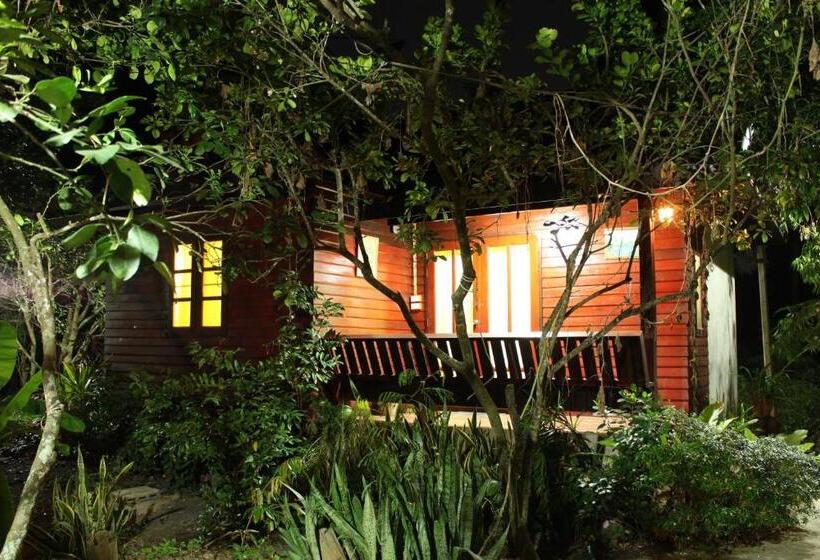 スタンダード４人部屋, Baansuan Lychee Maeklong Resort Ampawa