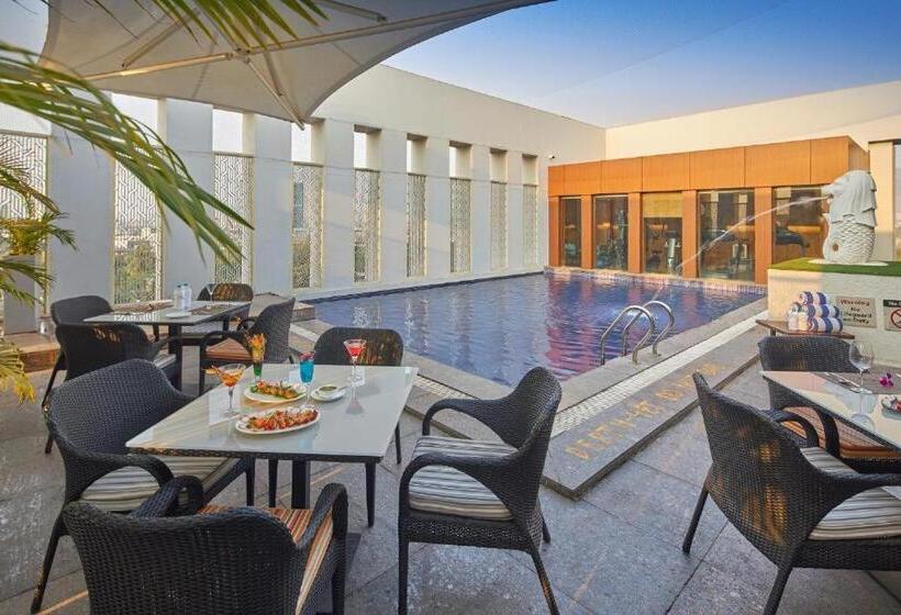 Королевский Номер, Royal Orchid Central Grazia Navi Mumbai