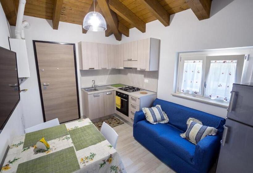 آپارتمان 1 خوابه همکف, Colibri B&b