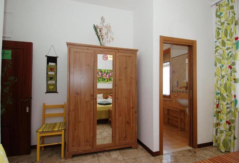 اتاق استاندارد, B&b Casa Certosa