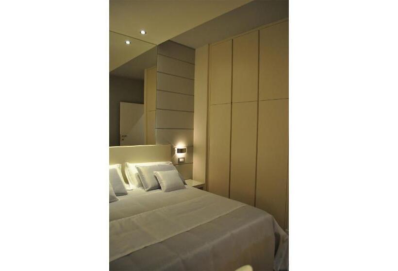 Номер Стандарт, B&b Diamante Raro
