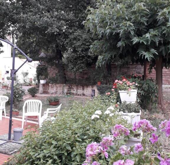 Номер Стандарт с Балконом, Boscodisotto