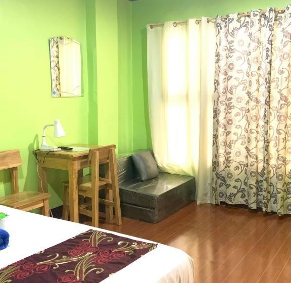 Номер Deluxe Вид на Море Боковой, Sascha S Resort Oslob
