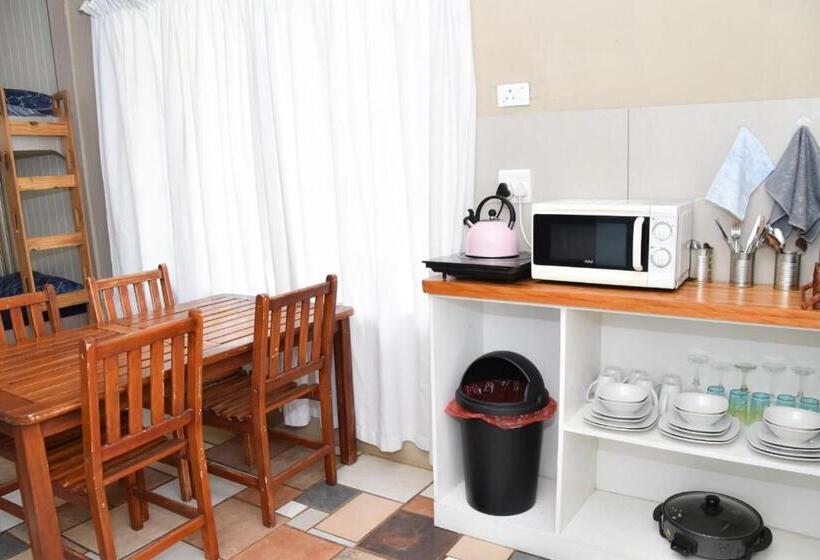 Номер Стандарт Трехместный, Anker Guesthouse