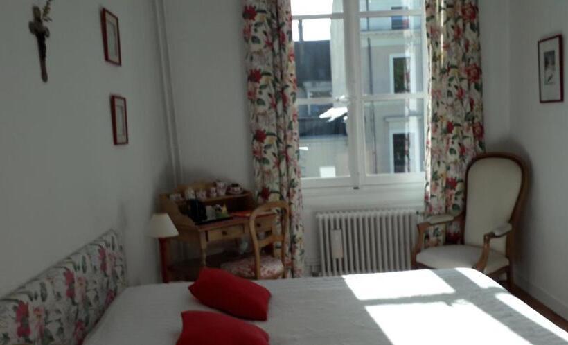 اتاق استاندارد, Chambre D Hôtes Marchand