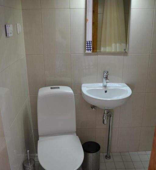 اتاق استاندارد, Kraavi Guest Hostel